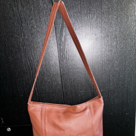 The Sak Leather Cognac Bag - Picture 3 of 4